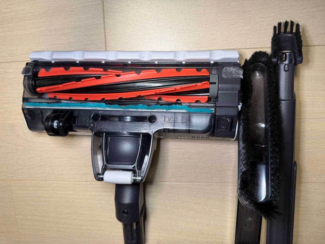 ☆ただいま値下げ中☆SHARP Ractive Air スティッククリーナー