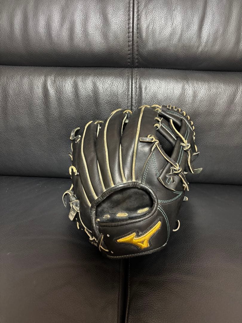 ヒ*ィ様 ミズノプロ硬式内野手用グラブ