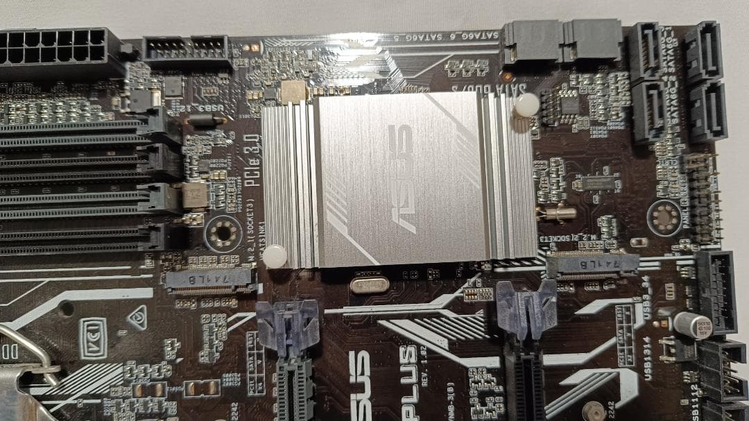 Asus マザーボード h270-plus, intel i5 cpu まとめ