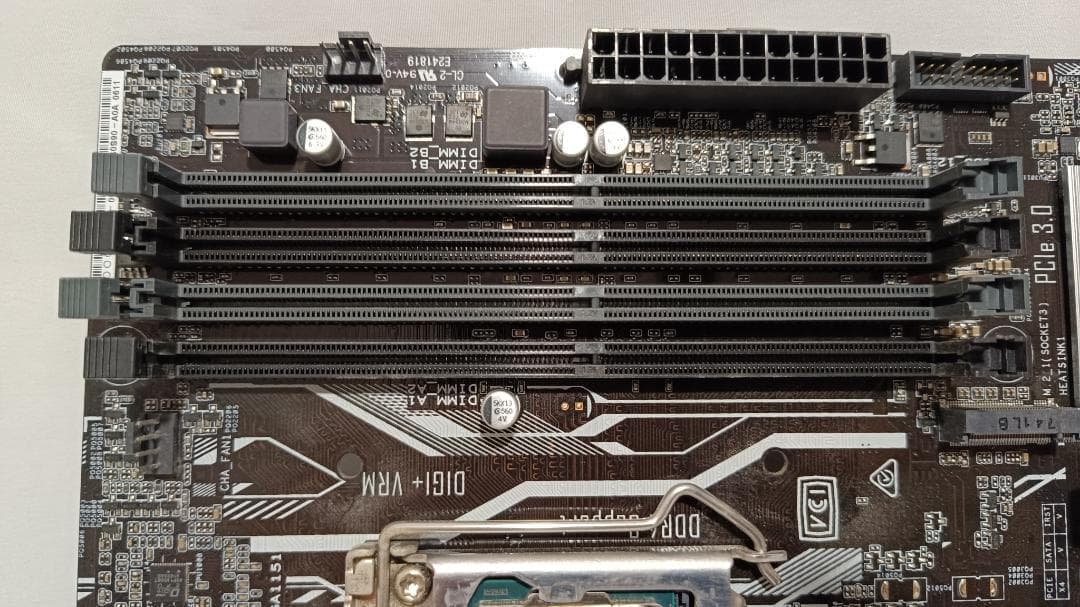 Asus マザーボード h270-plus, intel i5 cpu まとめ