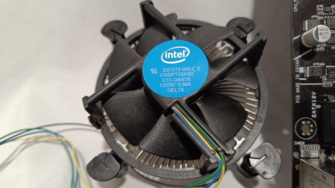 Asus マザーボード h270-plus, intel i5 cpu まとめ