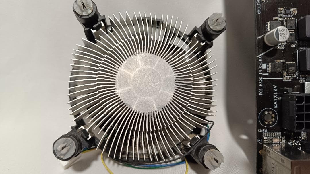 Asus マザーボード h270-plus, intel i5 cpu まとめ