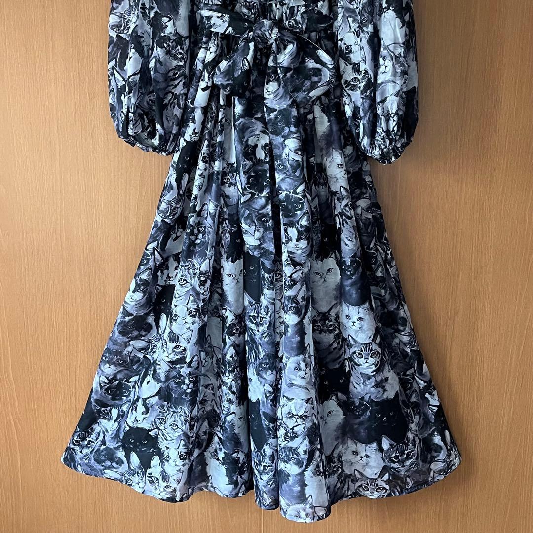 mmts unoaコラボ　猫まみれ　シフォンワンピース　猫柄