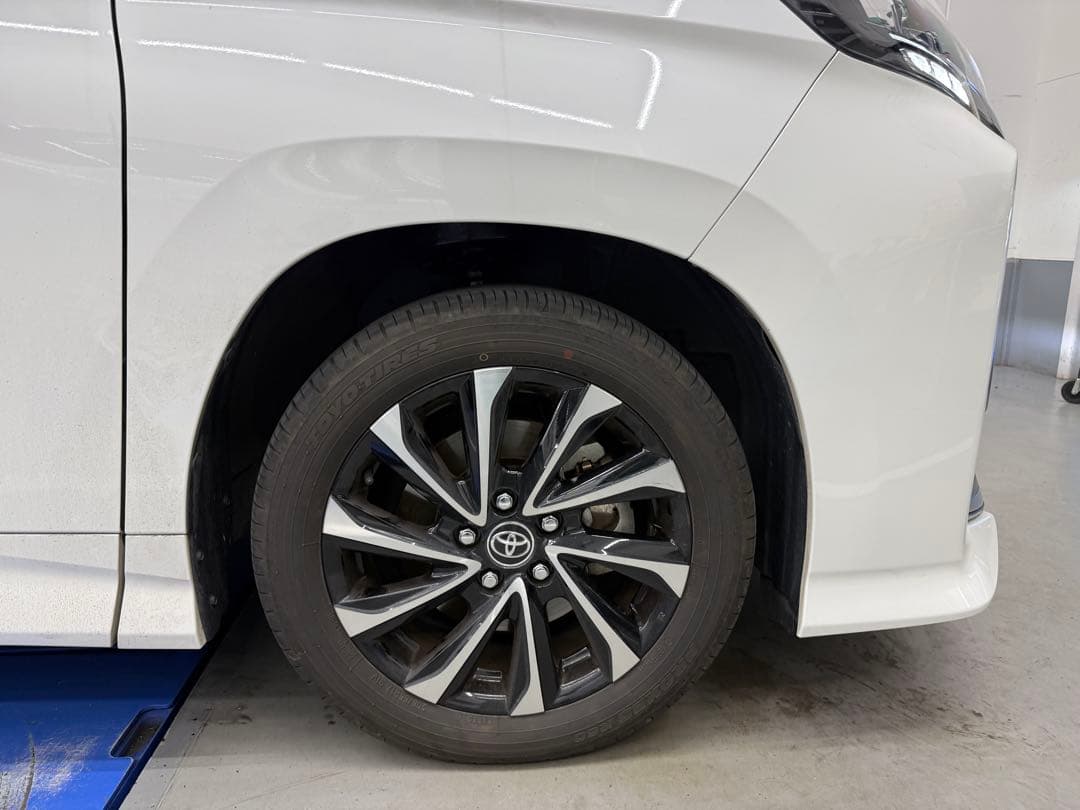 RS-R ダウンサスキット 90VOXY・NOAH おっち