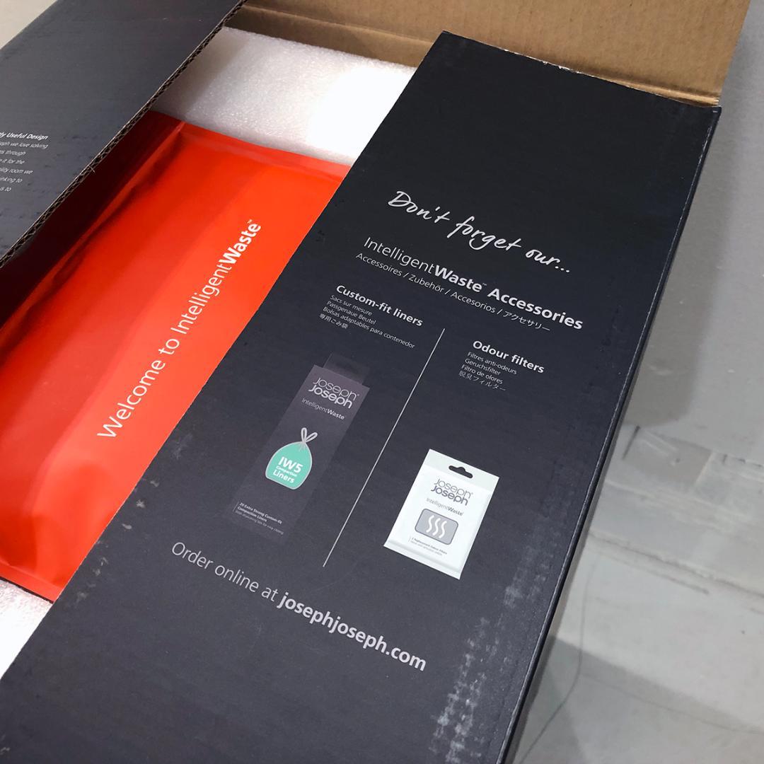 完売品 Joseph Joseph ゴミ箱 クラッシュBOX ステンレス 20L