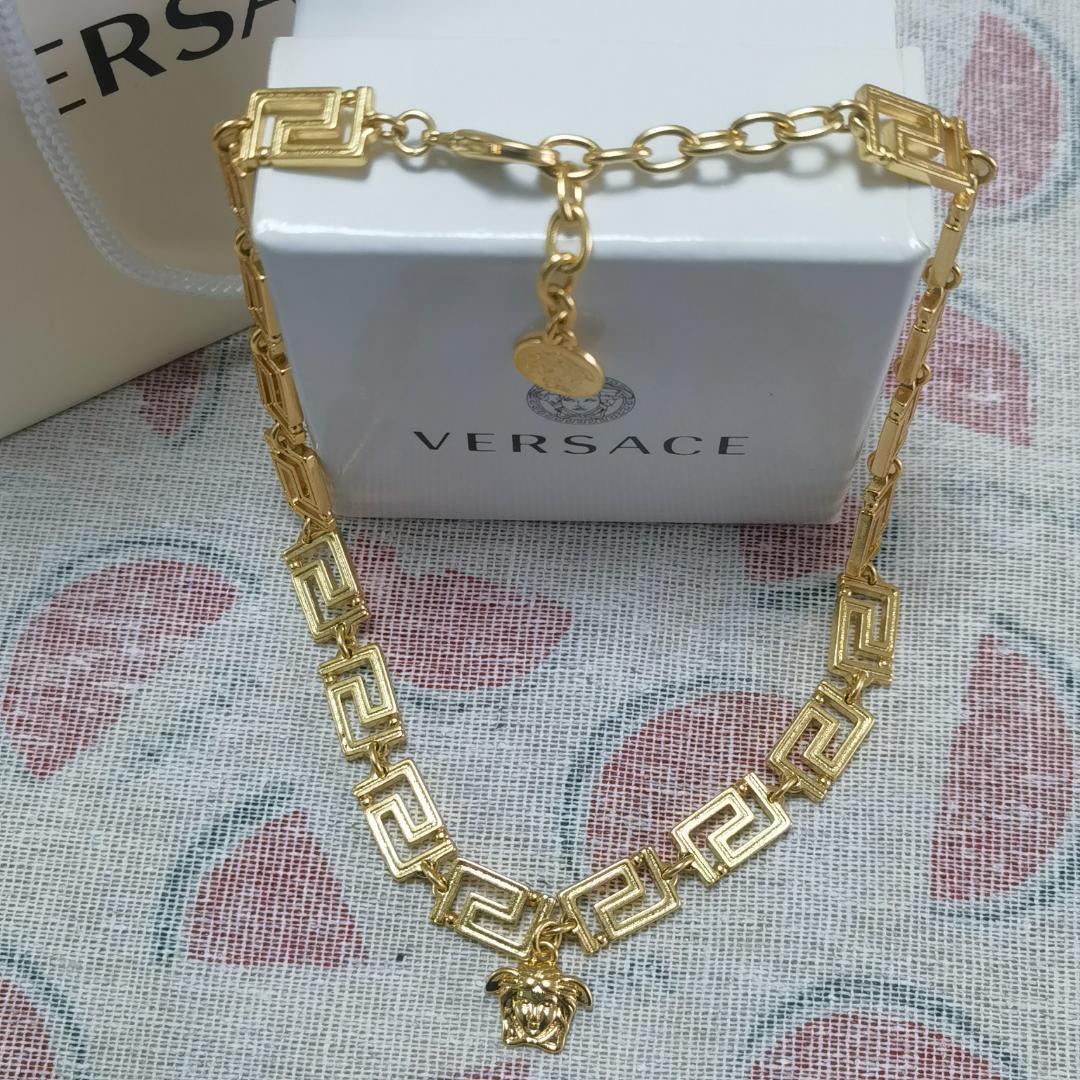 ヴェルサーチェ VERSACE グリークマニア ネックレス