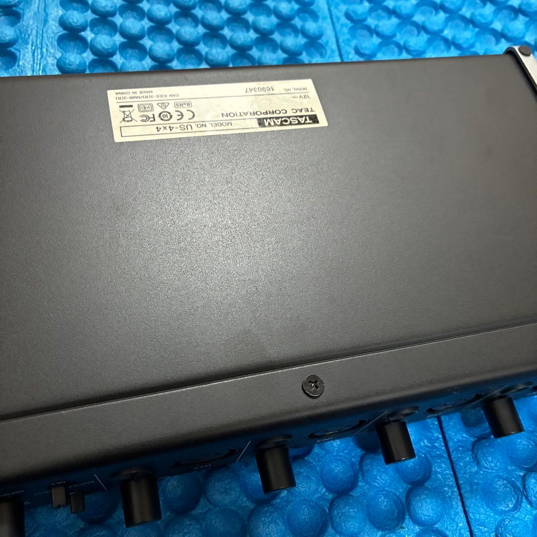 完動品 TASCAM US-4x4 オーディオインターフェイス
