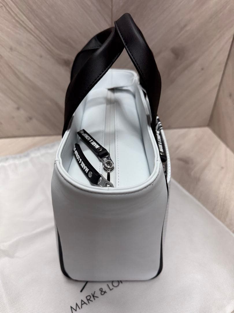 マークアンドロナ　カートバッグ