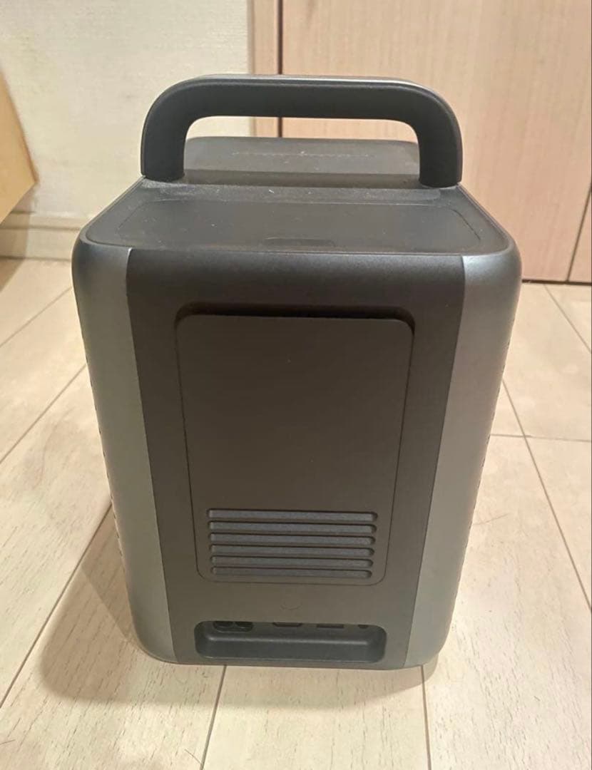 プロジェクター Anker Nebula Cosmos Laser