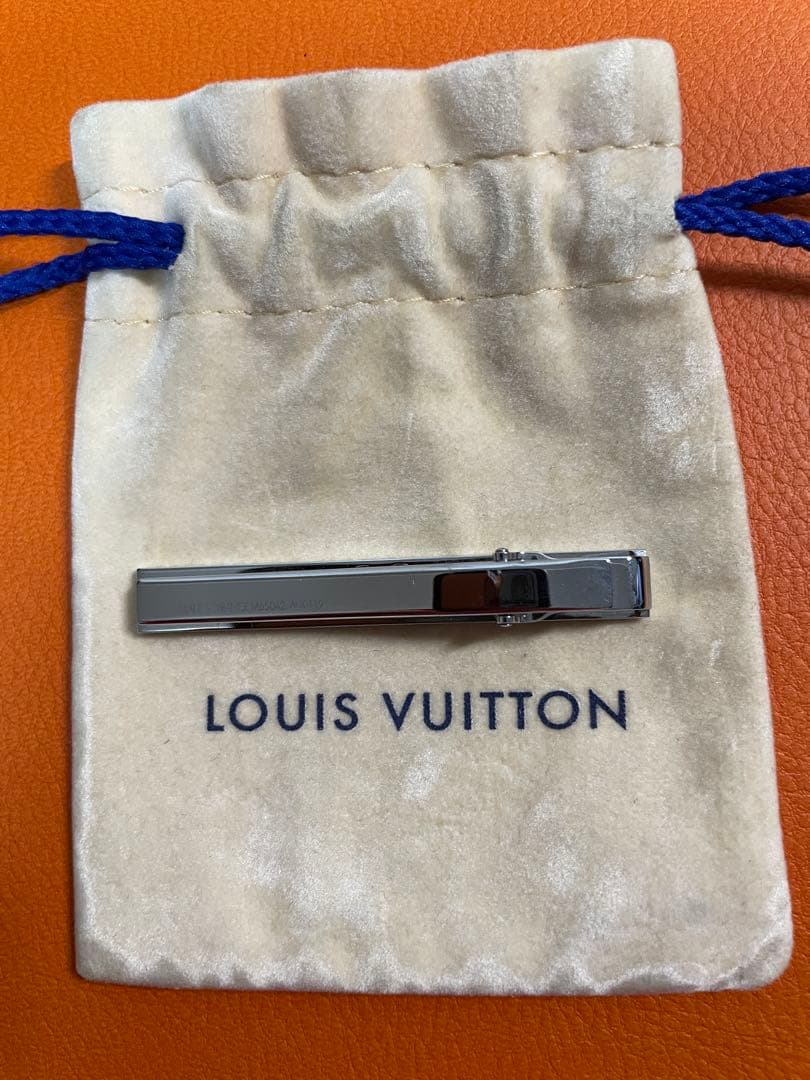 LOUIS VUITTON ネクタイピン オリジナルポーチ付き