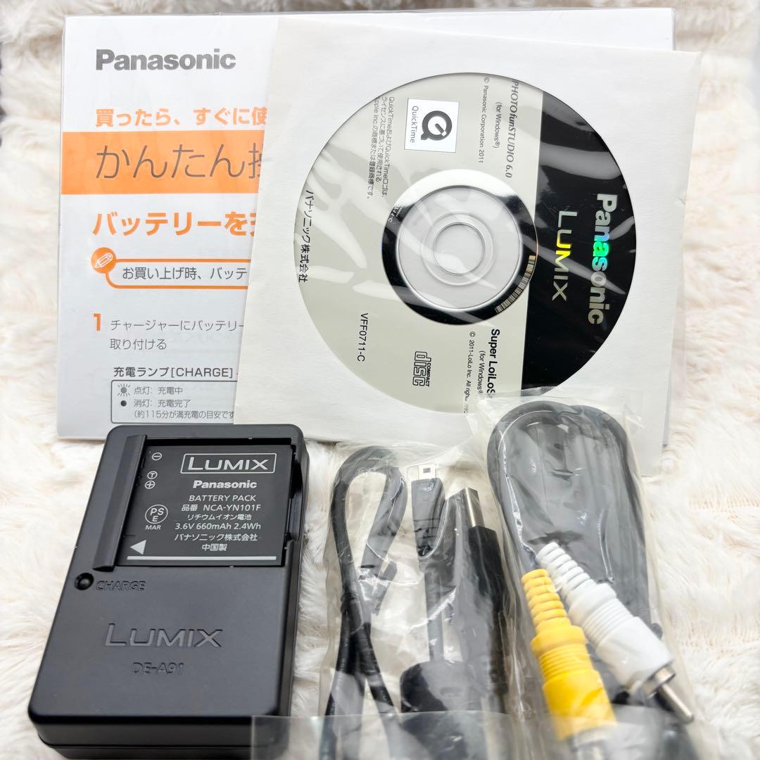 極美品 動作良好 Panasonic LUMIX DMC-FH5 シルバー
