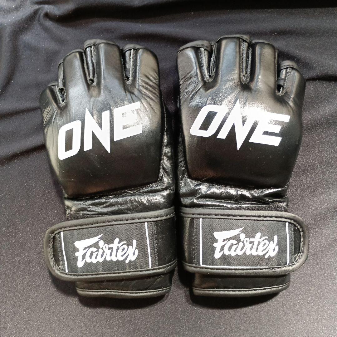【最終値下げ】ONE×Fairtex オープンフィンガーグローブ