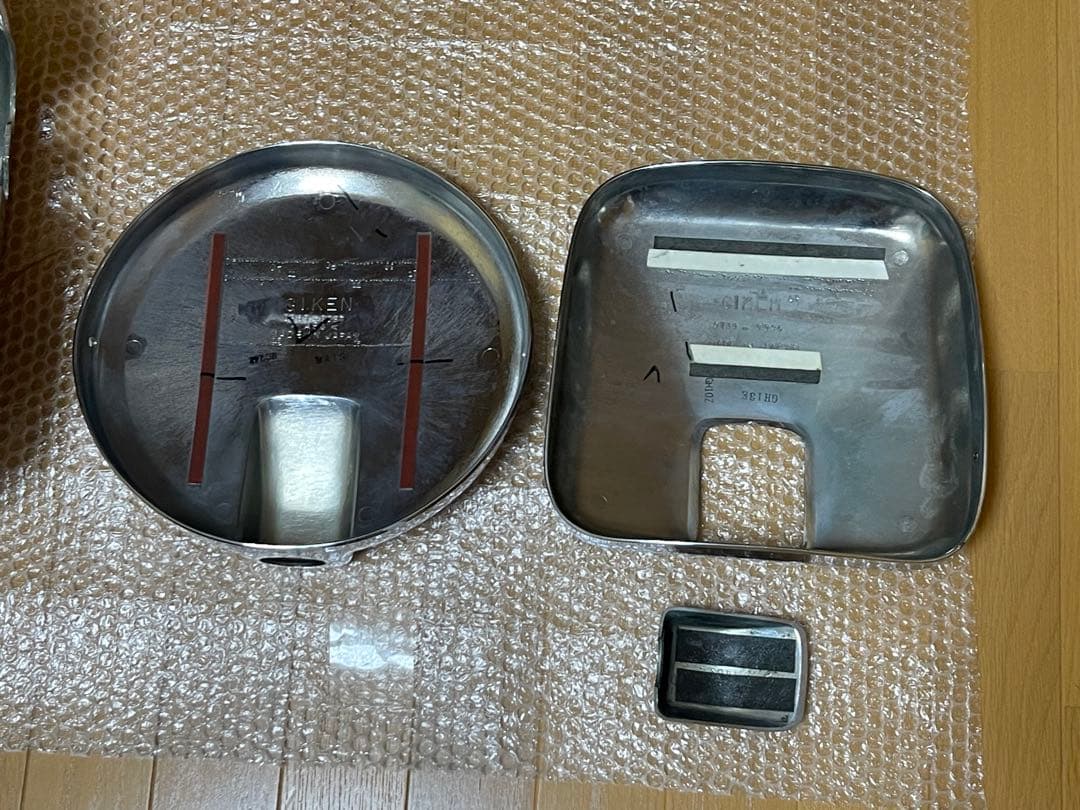 イスズ ファイブスターギガ 純正 メッキ ミラーカバー ギガ newギガ