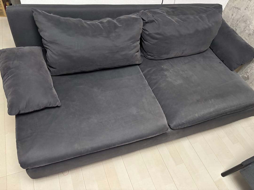 【値下げしました】ソーデルハムン 3人掛けソファ　ダークグレー