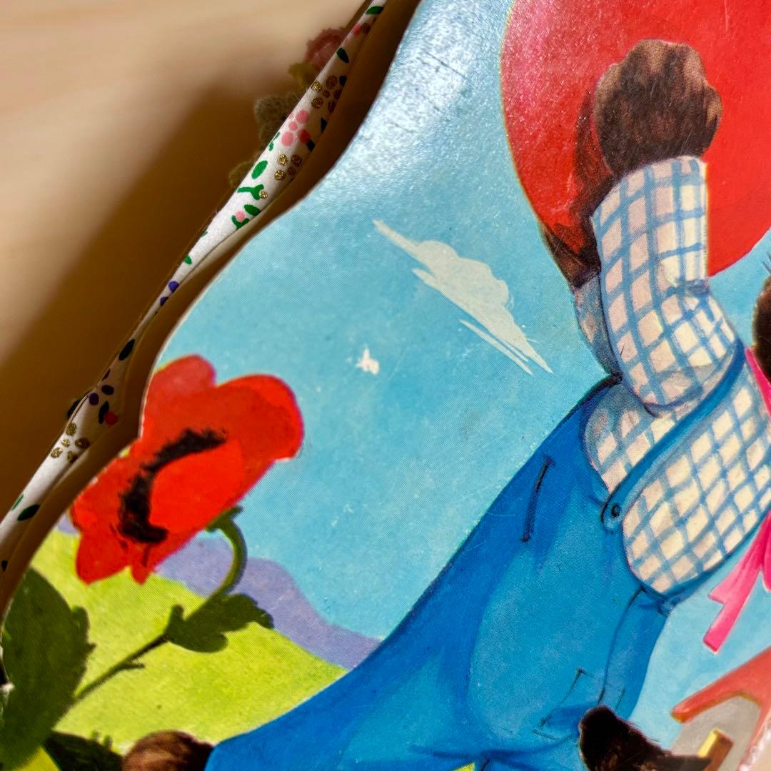 猫のジャンクジャーナル　コラージュ　おすそ分け　紙もの　ラベル　素材　絵本