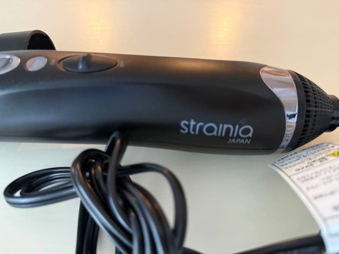 ストレーニア ケアストレートブラシ ドライヤー くせ毛