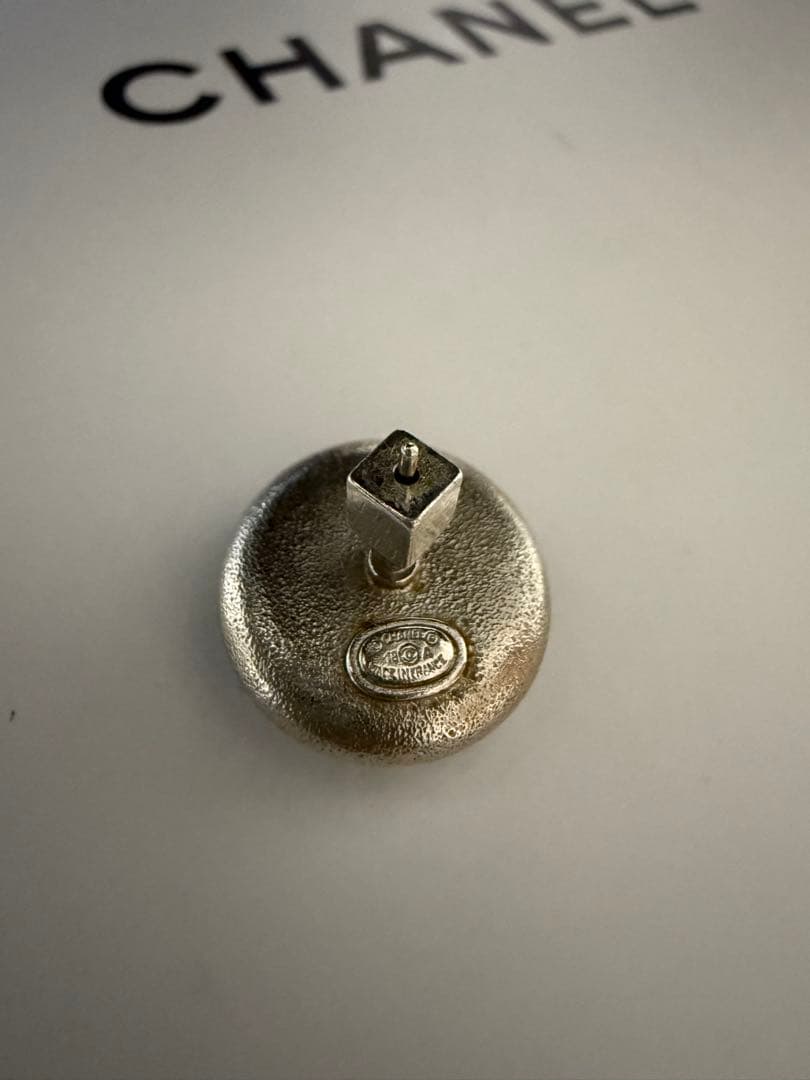 片耳　CHANEL ピアス