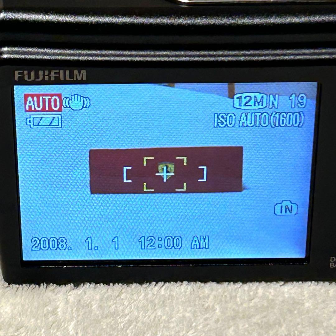 【極美品 動作確認済】FUJIFILM FinePix F100fd ブラック