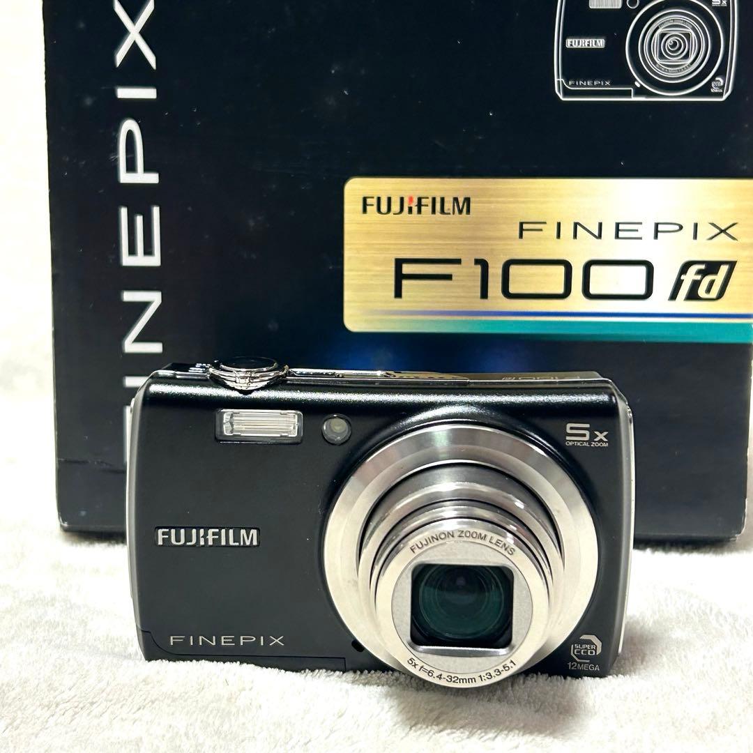 【極美品 動作確認済】FUJIFILM FinePix F100fd ブラック