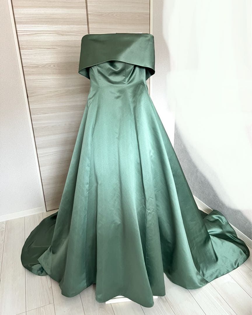 [最値下げ]yns タカミブライダル風　Aライン カラードレス