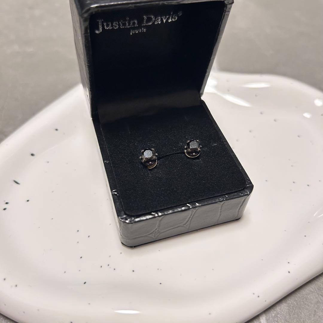 ジャスティンデイビス　クラウン両耳ピアス