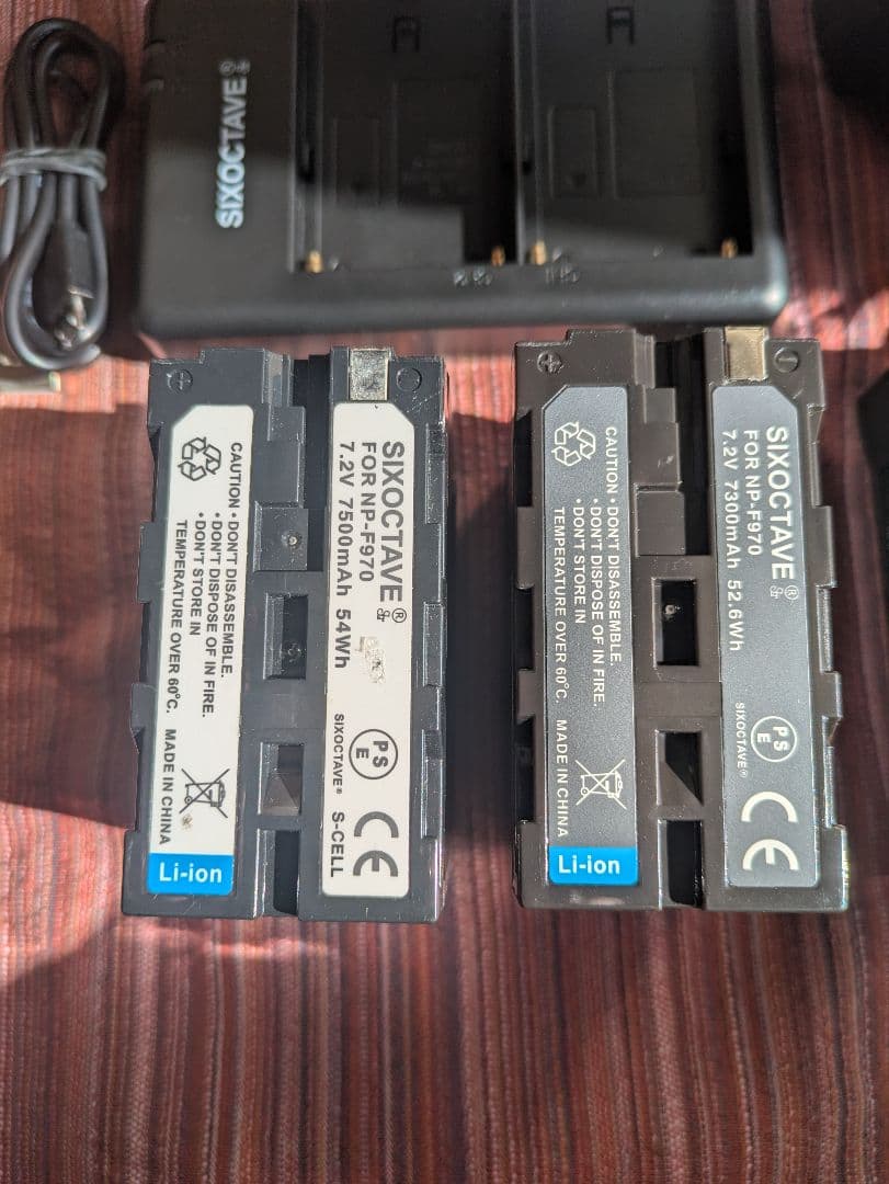 HOLLYLAND MARS M1ワイヤレストランスミッター　モニター　撮影用