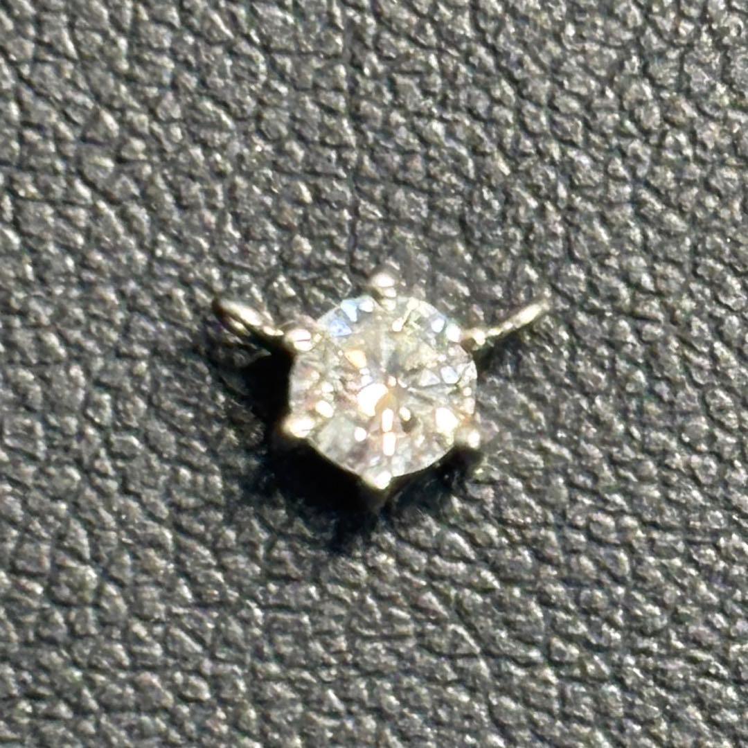 【天然ダイヤ】pt900 ネックレストップ 一粒ダイヤ0.18ct 0.38g