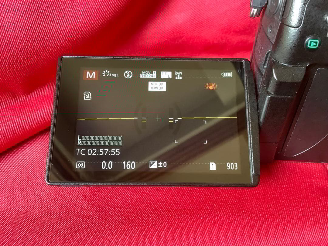 LUMIX GH5 デジタル一眼レフカメラ 本体