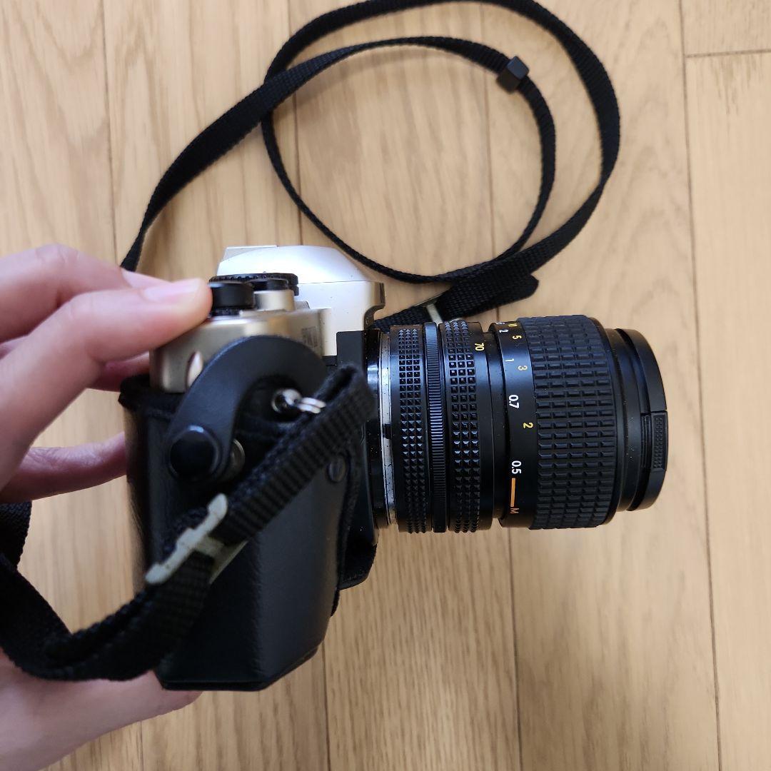 Nikon FM10 一眼レフカメラ 35-70mmレンズ付き
