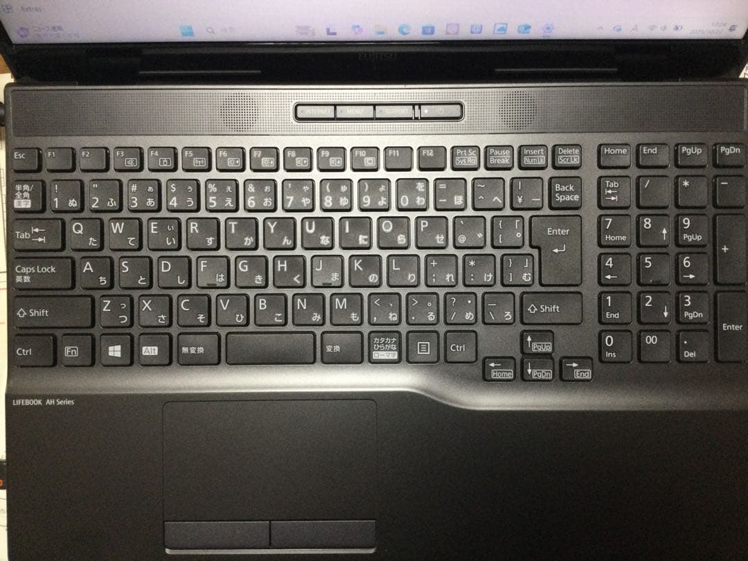 美品LIFEBOOK WAH/FAB15 ノートパソコン　富士通　FUJITSU