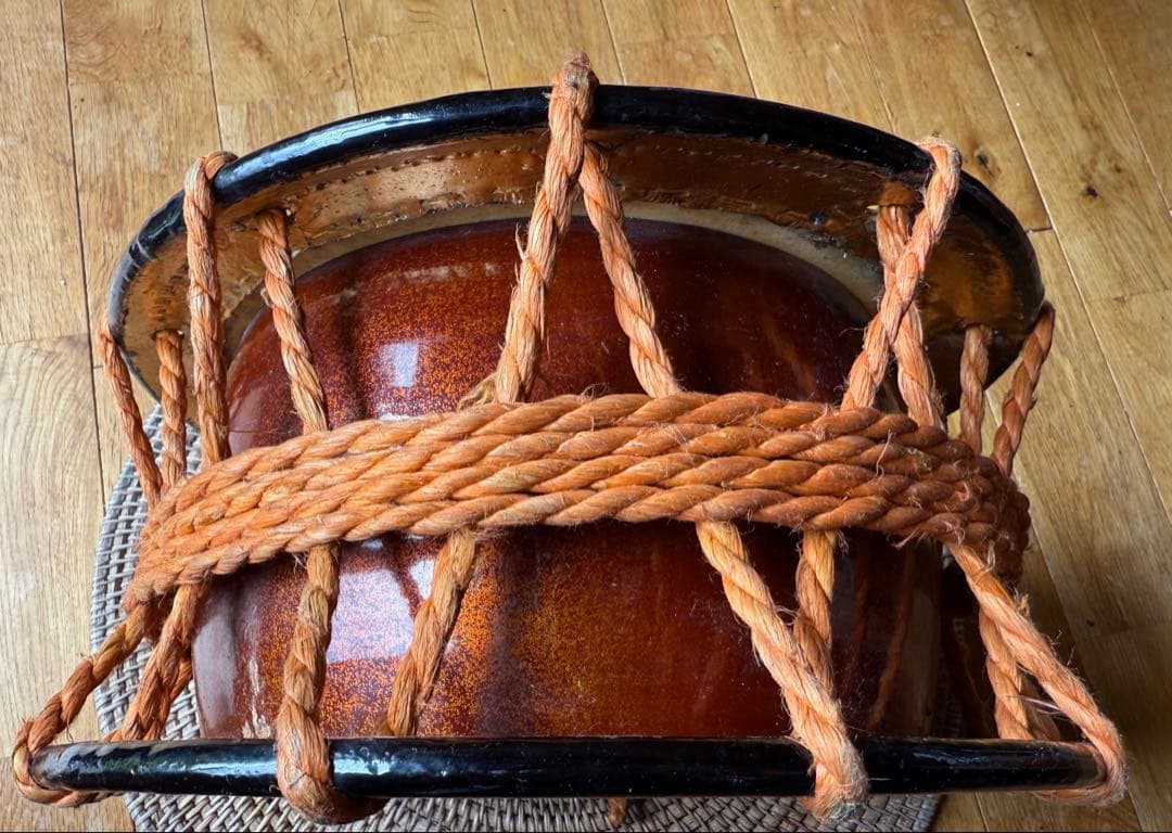 柚*な様 京都で購入　ヴィンテージの手作り　和太鼓 木製 ロープ編み