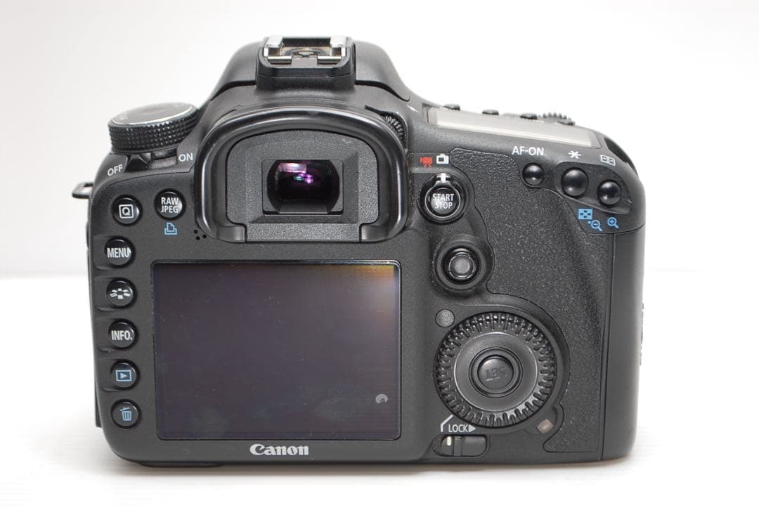 ❤️万能カメラ❤️Canon EOS 7D 超望遠レンズ付き Wi-Fi搭載