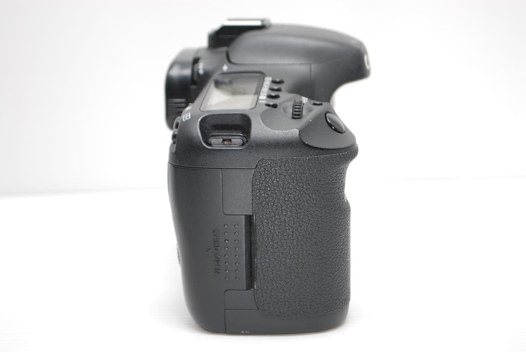 ❤️万能カメラ❤️Canon EOS 7D 超望遠レンズ付き Wi-Fi搭載