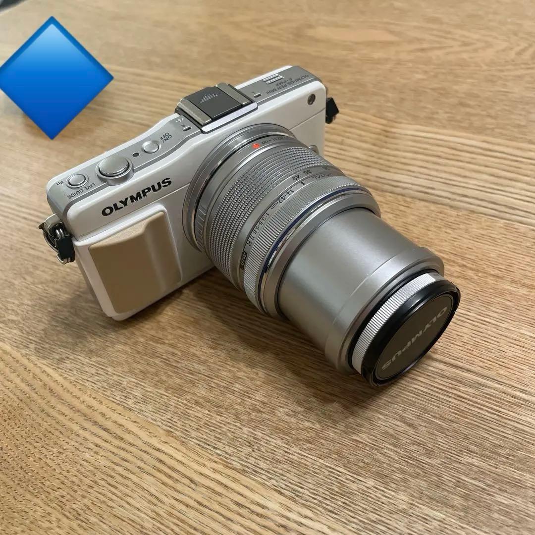 OLYMPUS PEN mini E-PM2 ズームレンズキット
