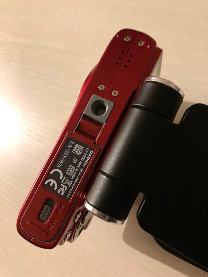 CASIO EXILIM EX-Z200 レッド CCD 充電器付