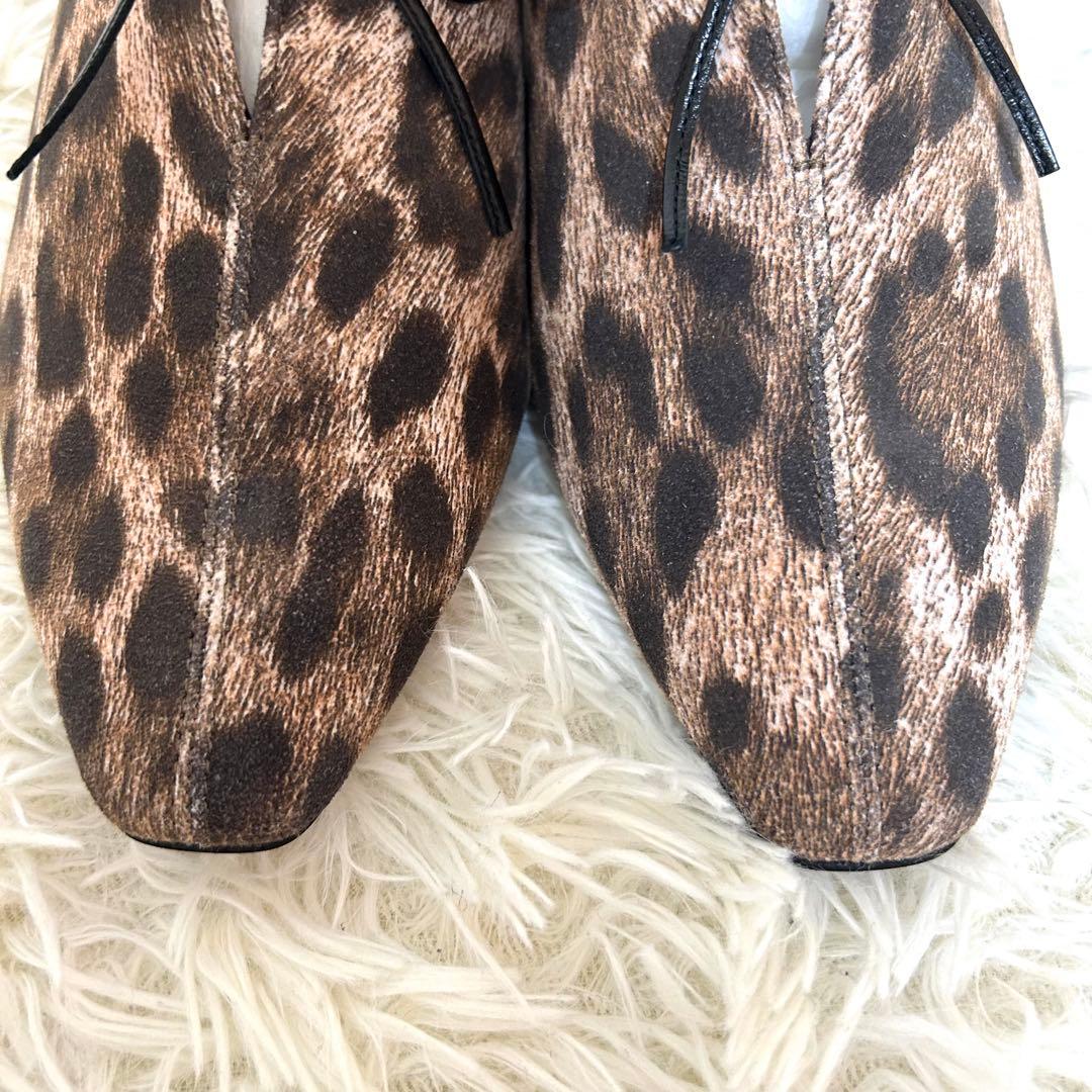 新品✨ヒミコ 2025AW 撥水 センタースリットリボンパンプス