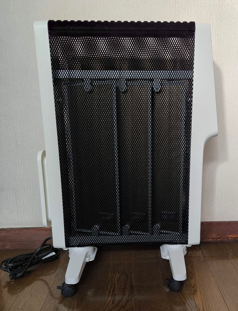 シロカ 遠赤軽量ヒーター ホワイト SN-M351 W かるぽか　かるポカ