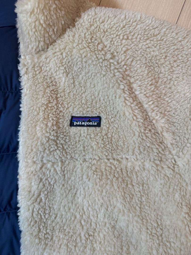 パタゴニア サイレント ダウンジャケット ダウンフリース