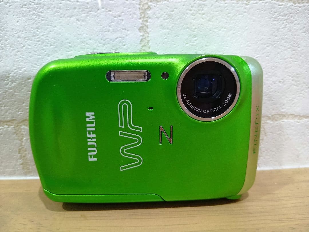 【美品】フジフィルム FUJIFILM FinePix Z33 WP グリーン