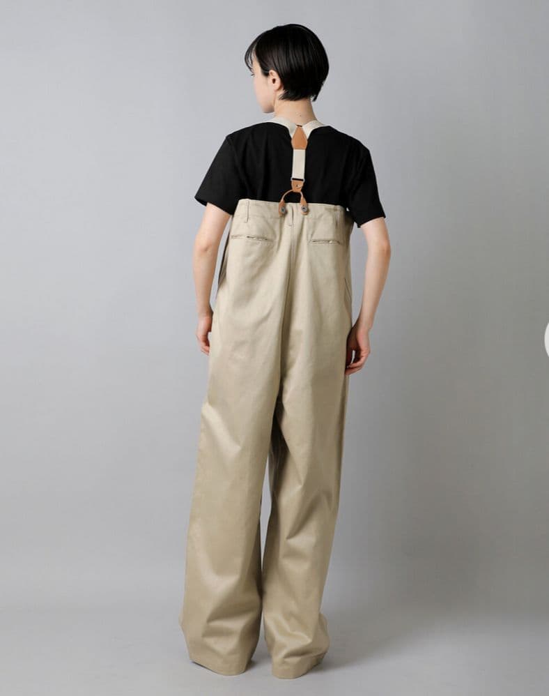 新品未着用品　ロドリリオン　チノアーミーサロペット