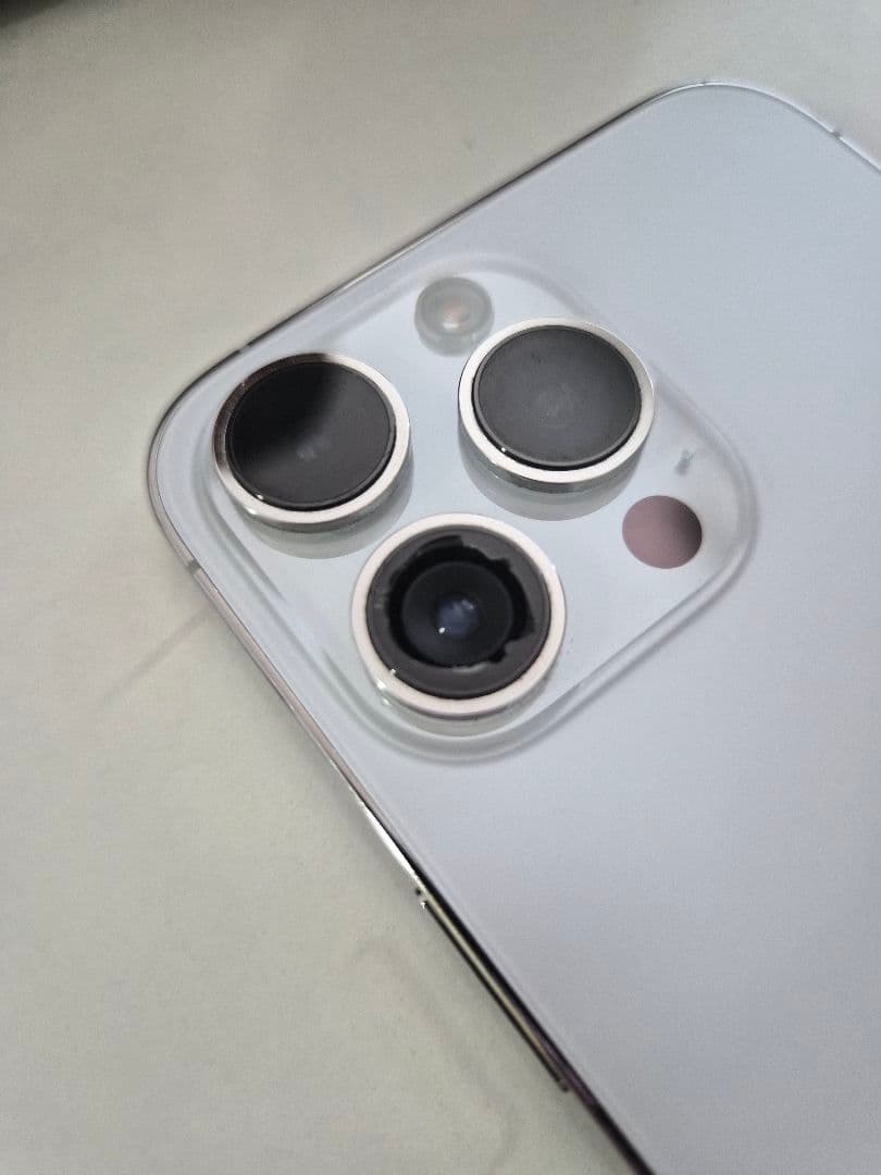 Apple iPhone 14 Pro ホワイト 本体