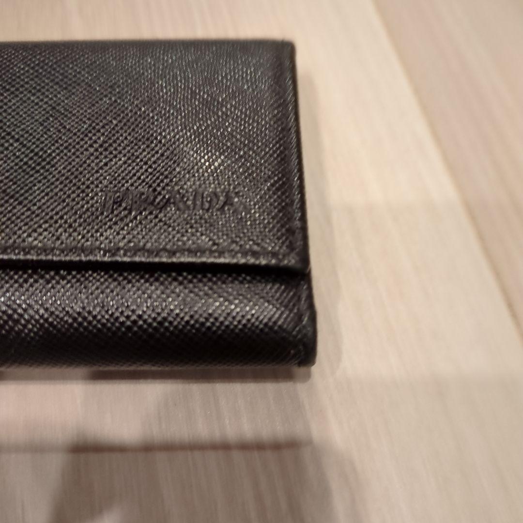 プラダ　キーケース