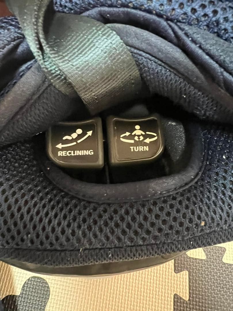 コンビ　クルムーブ シンプライト　ネイビー回転式　限定品