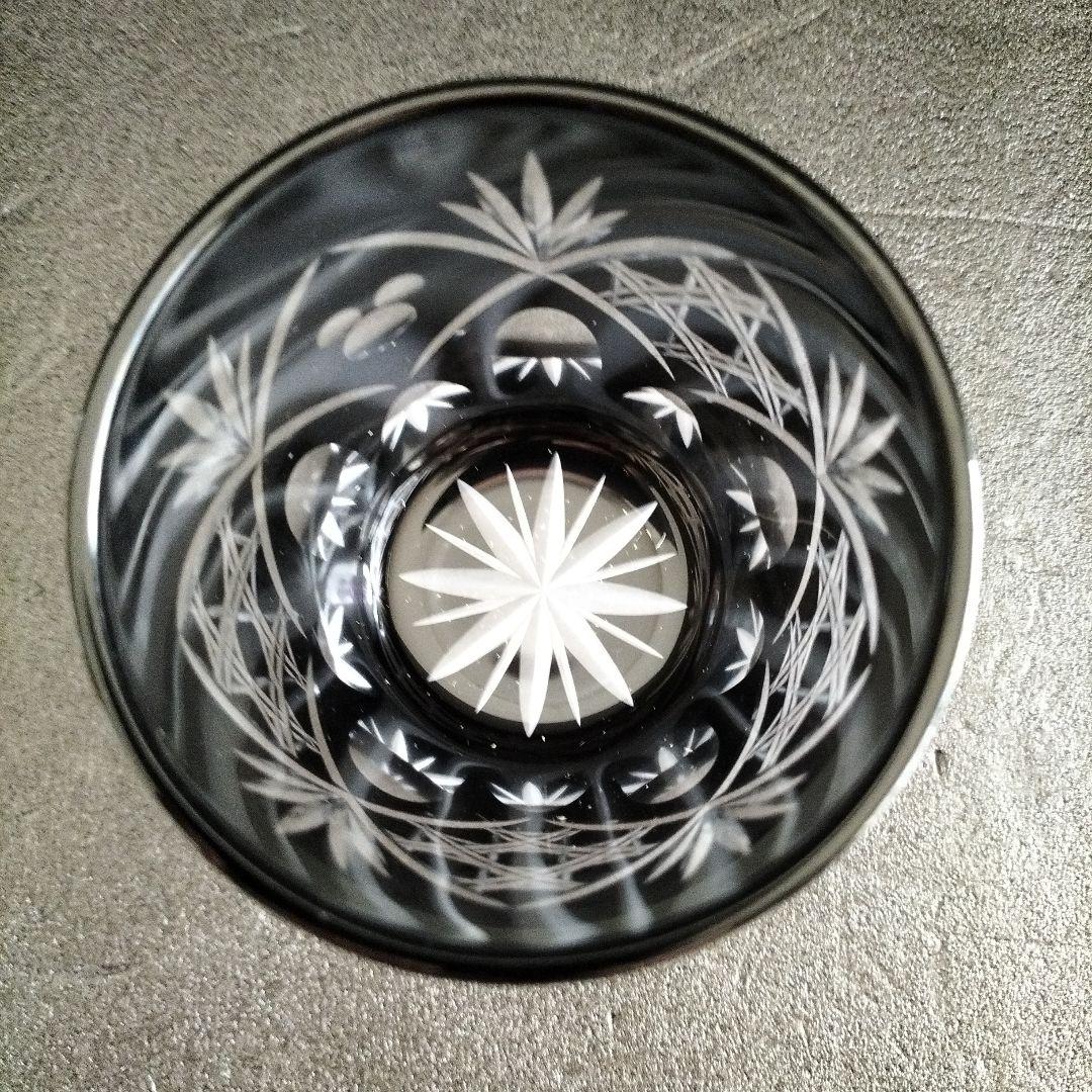 青森伝統工芸品　津軽びいどろ置物とディズニー江戸切子グラス　だい