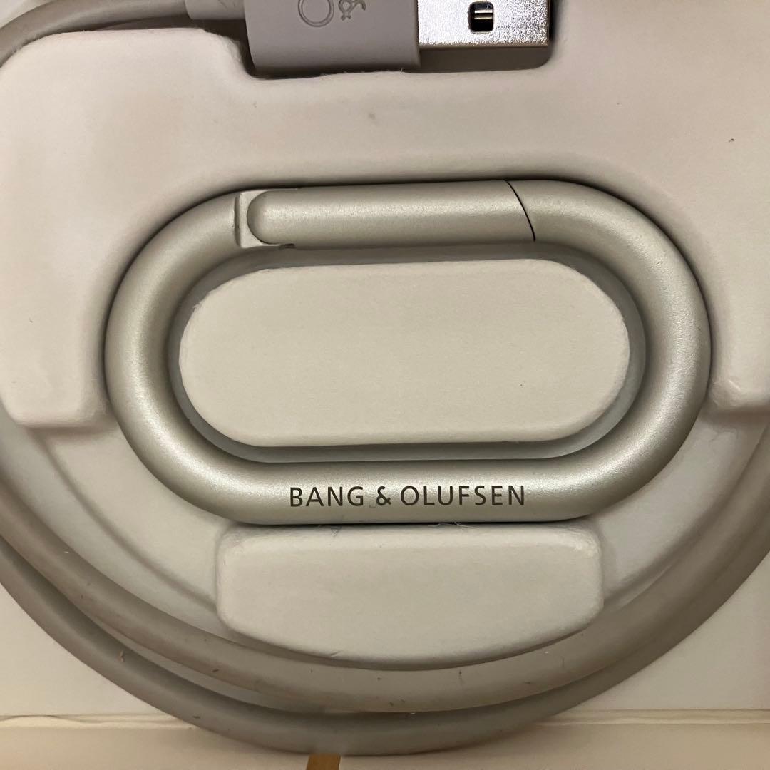 BANG & OLUFSEN EXPLORER シルバー