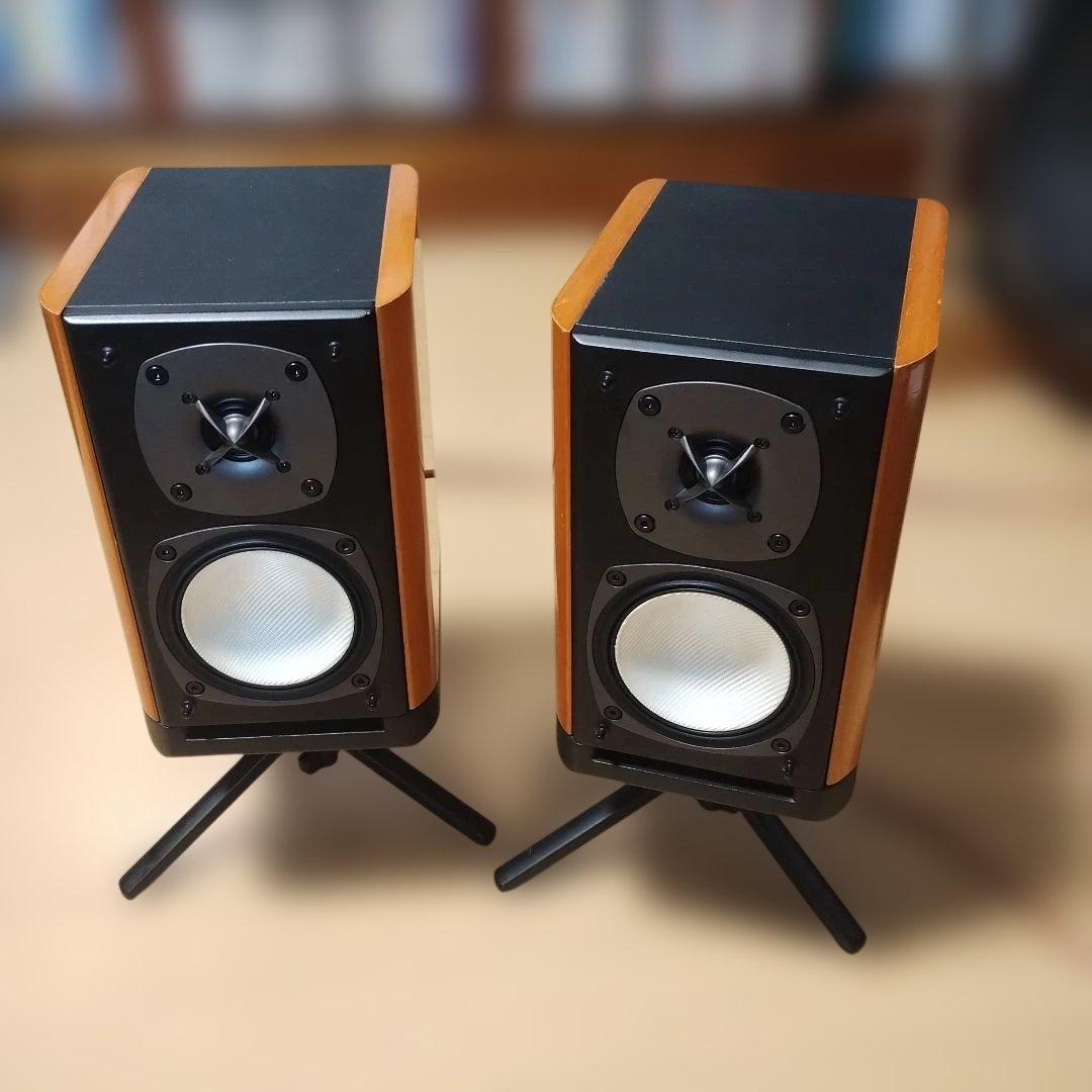 ONKYOおしゃれなスタンド付きスピーカー　モデル D-112E　ペア　動作良好