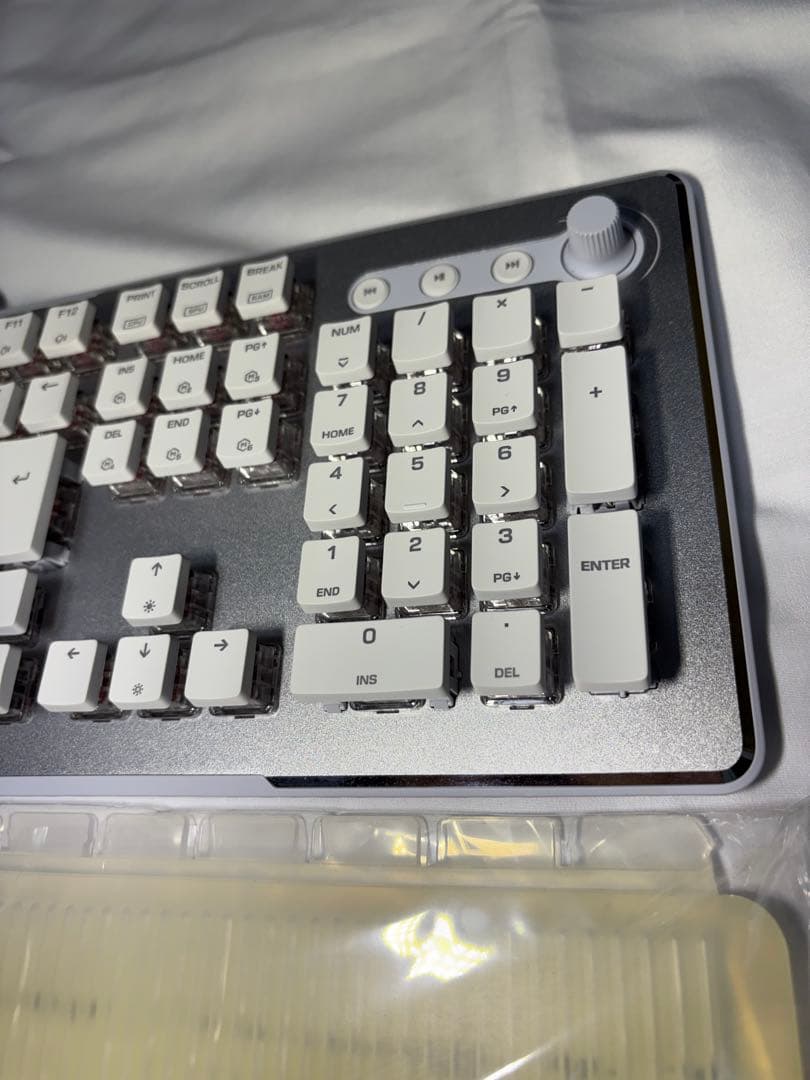 ROCCAT Vulcan II Max ゲーミングキーボード 有線 日本語配列