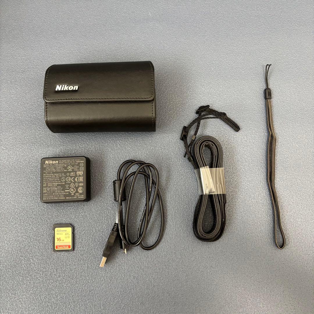 Nikon COOLPIX A900 デジカメ　カメラ　ニコン