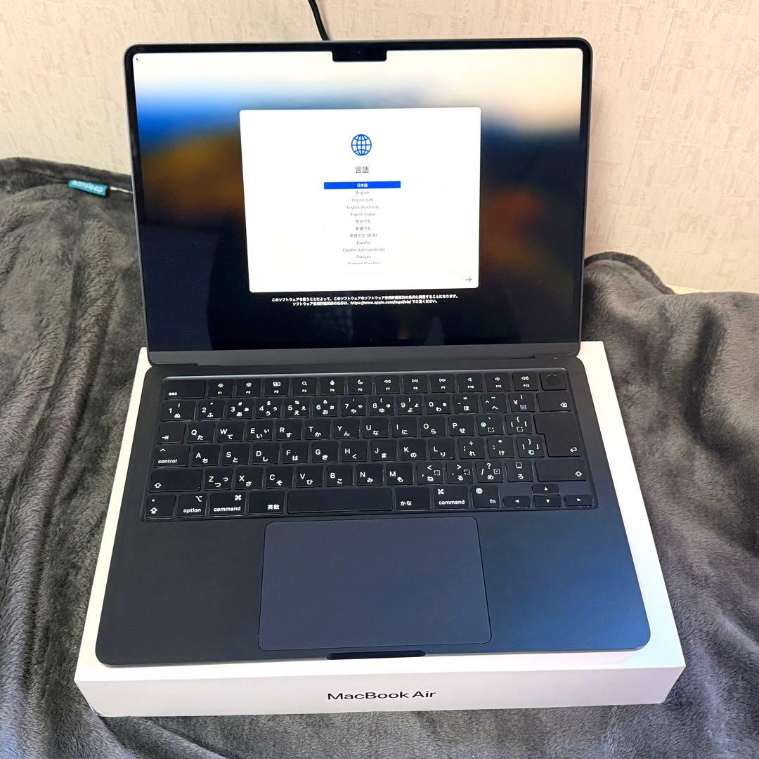 MacBook Air M2 256GB ミッドナイト