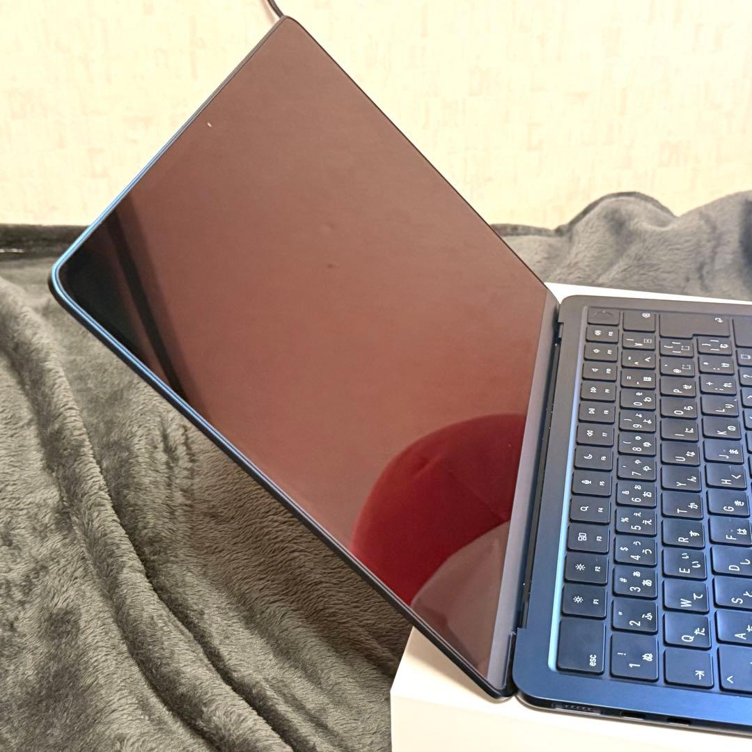 MacBook Air M2 256GB ミッドナイト